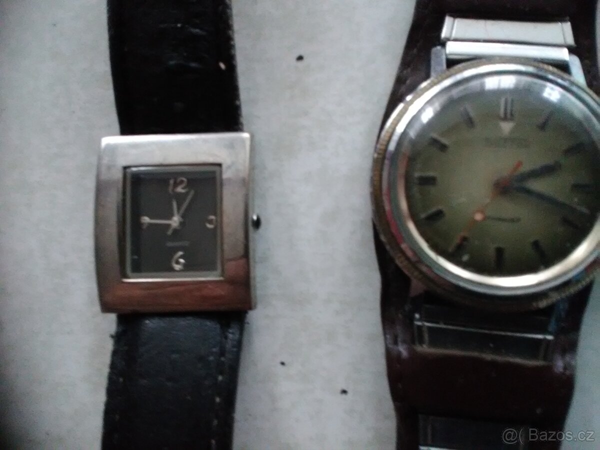 Prodám starší hodinky a budíky - nefunkční - 14