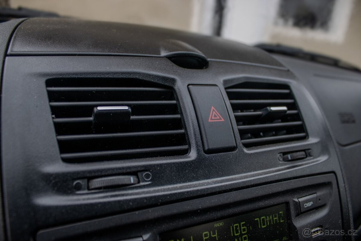 Lada Kalina cross 1.6 16V MPI Luxe - 14