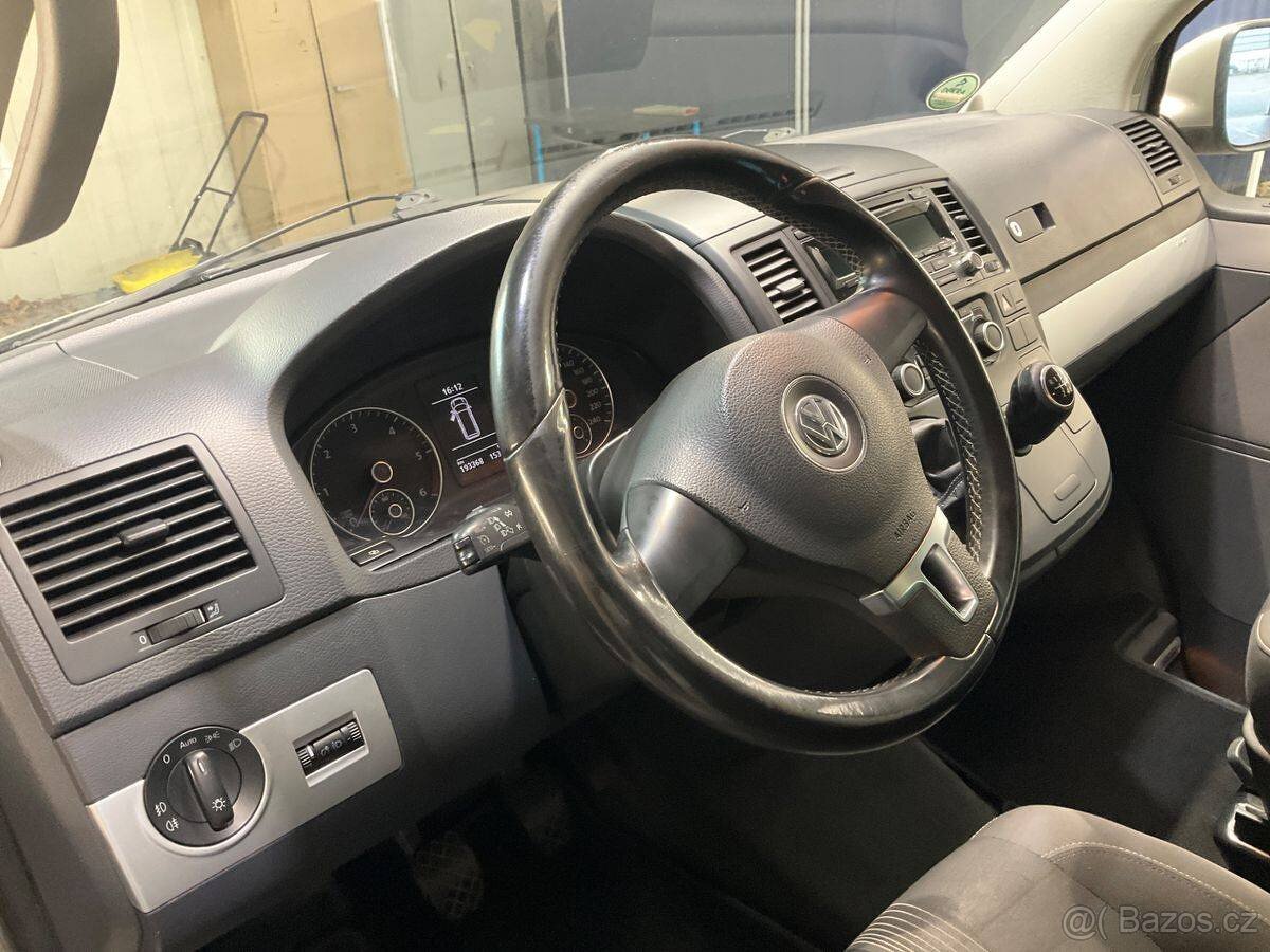 VW Multivan T5 2.0 TDI 103kW LONG,Match,2xšoupačky,tažné. - 14