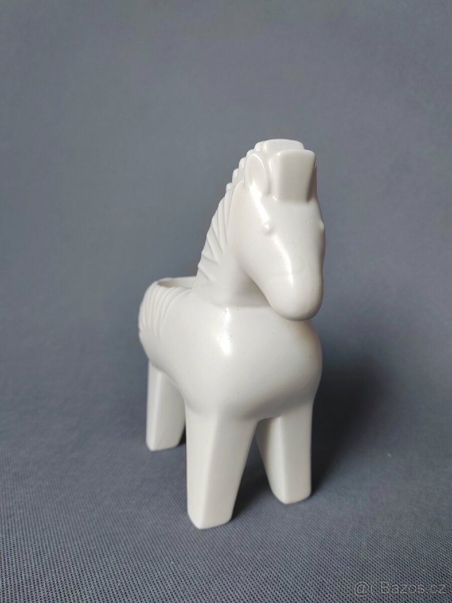 Vánoční kolekce porcelánových talířů a svícnů - 14