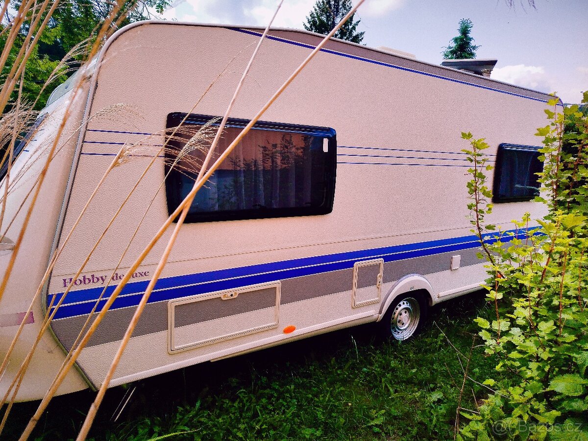 Karavan, Obytný přívěs Hobby 550 De Luxe - 14