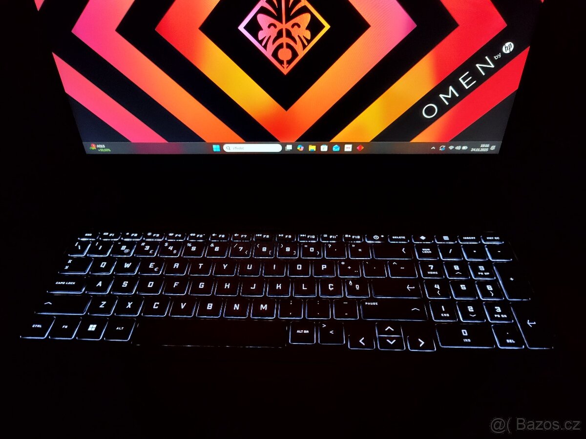 Herní Victus 15,RTX-4gen,i7-13gen,1TB,2 Roky-Záruka. - 14