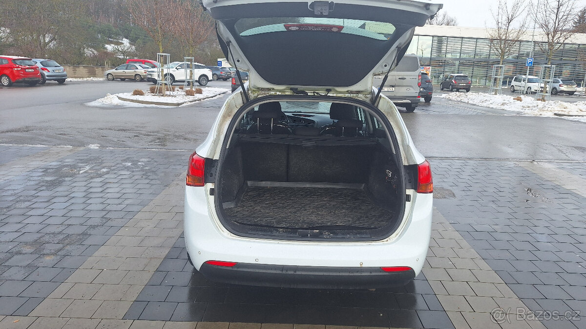 Kia ceed sw 1,6crdi 94kw - 14