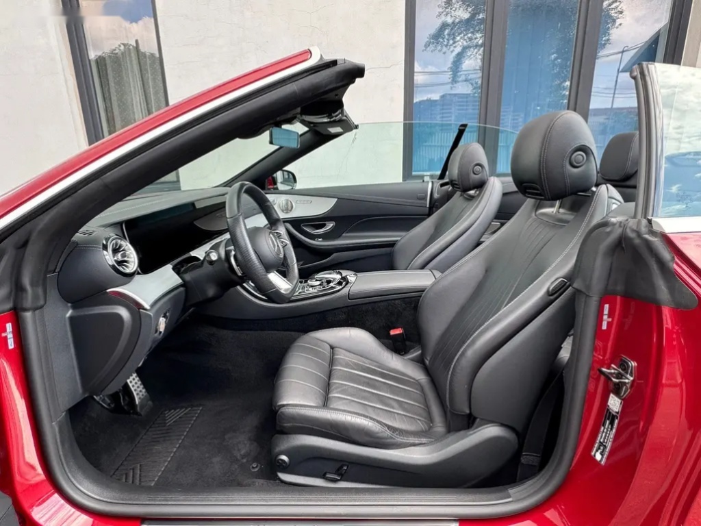 Mercedes-Benz Třídy E, 200 Cabrio - 14