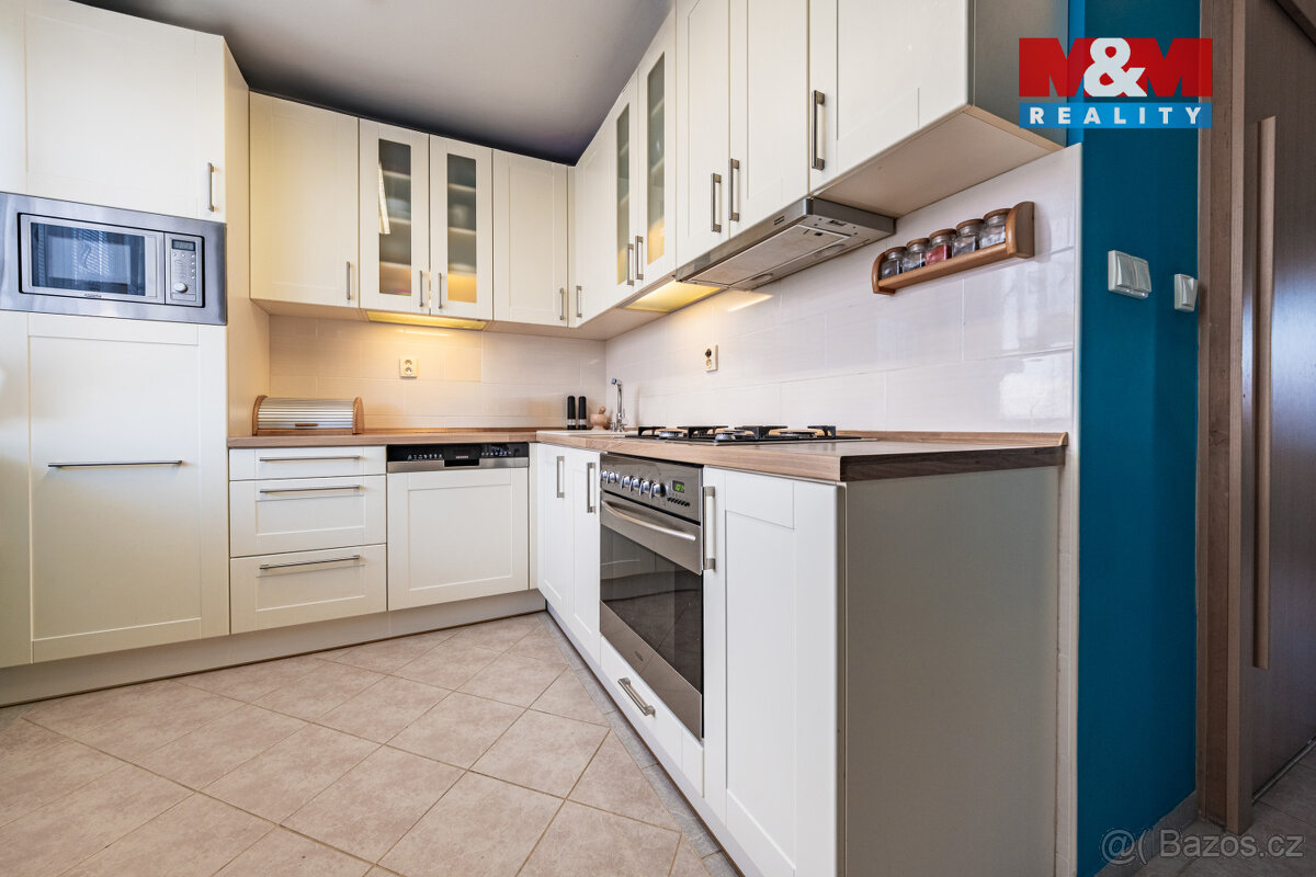 Prodej bytu 4+1, 78 m², OV, Jirkov, ul. Studentská - 14