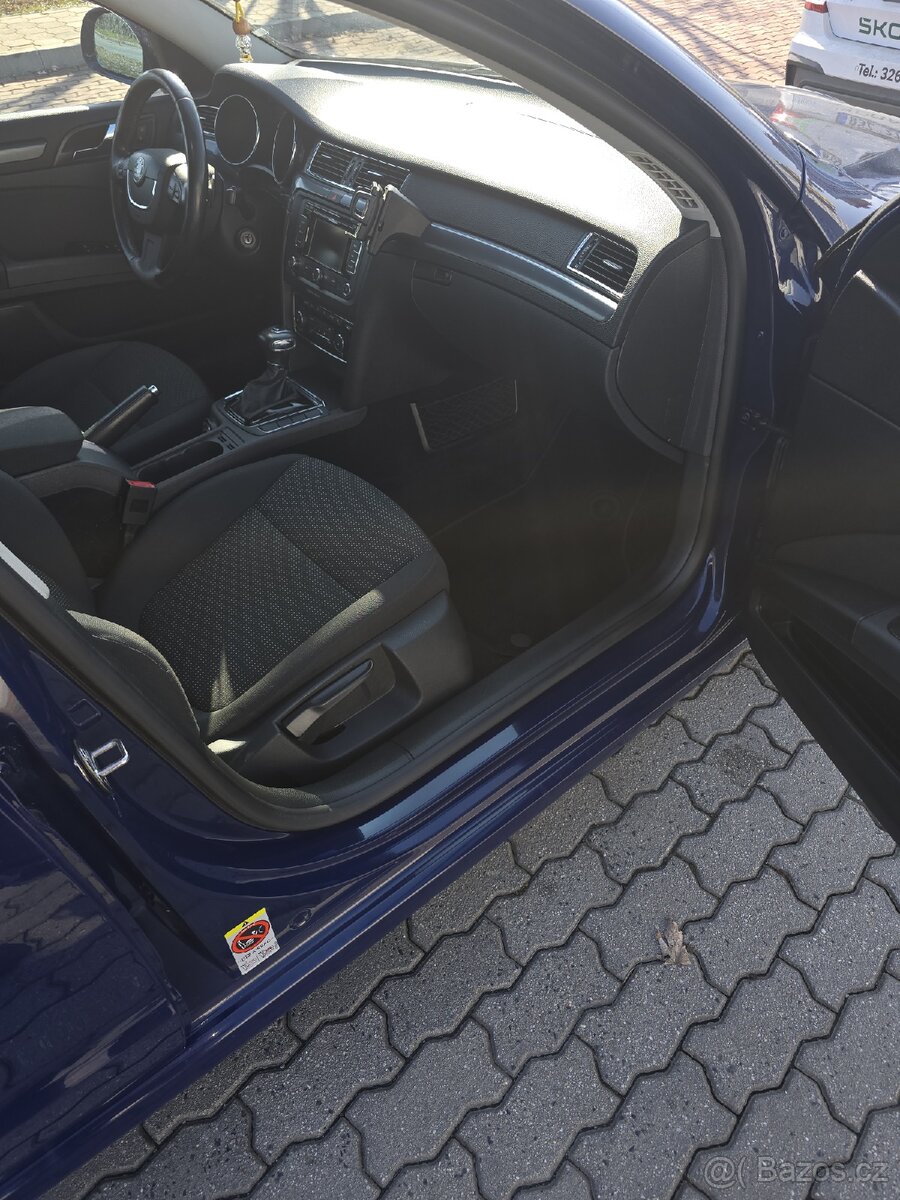 Škoda Superb 2 combi 2.0 tdi CFFB DSG - 14