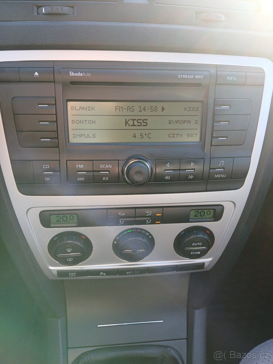 Škoda Octavia 2 RS 2.0 TDI 125kW - 14