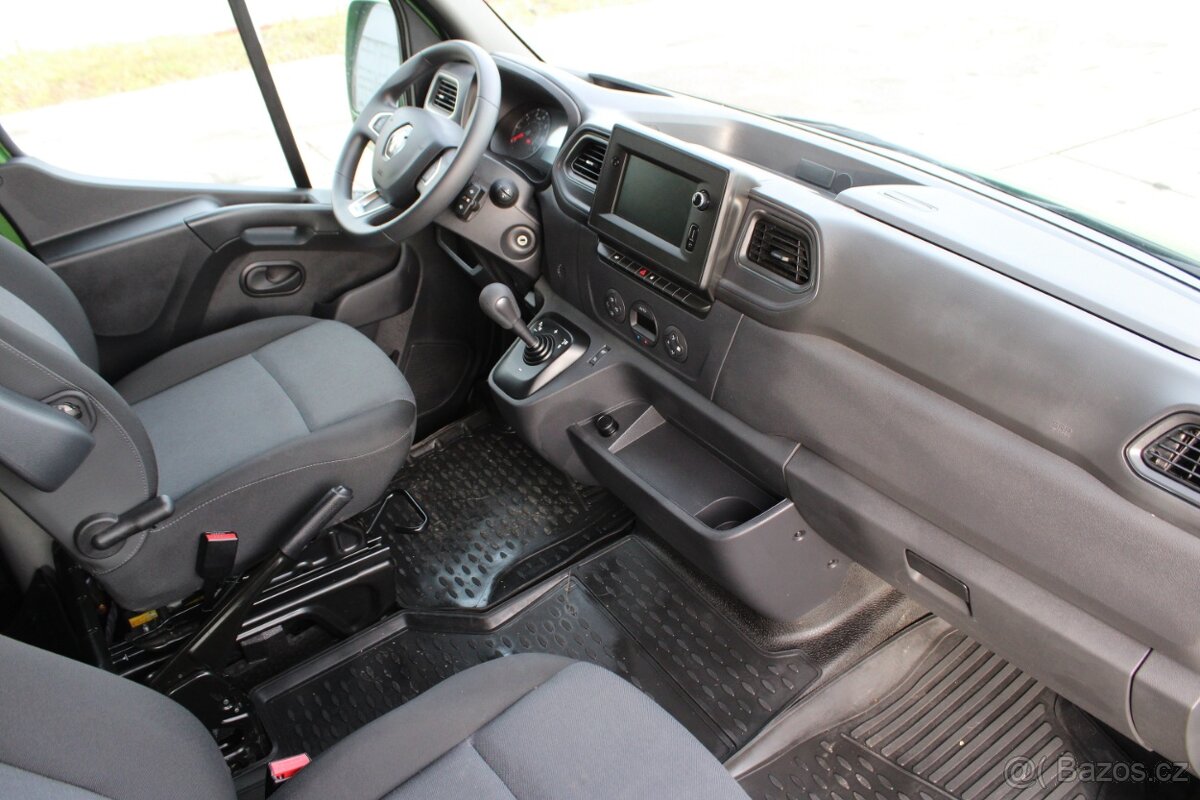 Renault Master 2.3,PŘEPRAVNÍK KONÍ THEAULT,KLIMA,ČR,1.MAJ - 14