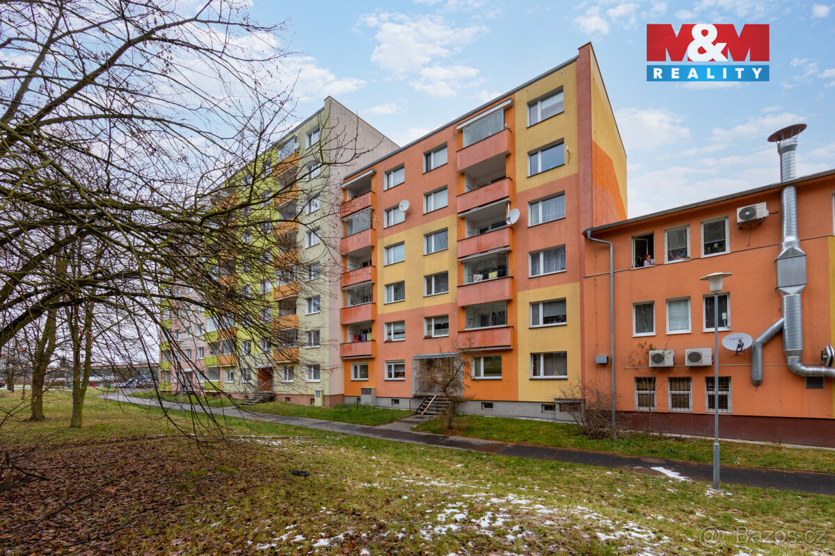Prodej bytu 3+1, 83 m², Karlovy Vary, ul. Dvořákova - 14