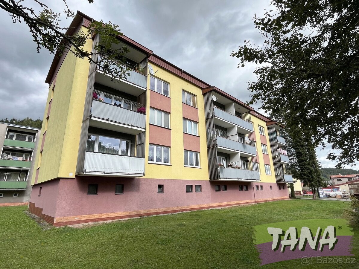 Prodej bytu 3+1 v Úpici, Nová Závoď, ev.č. 00288 - 14