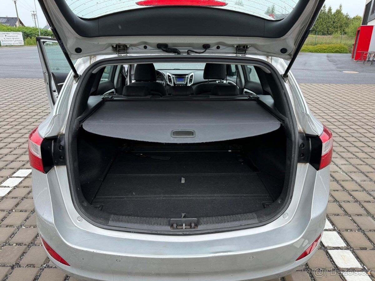 Hyundai i30 / 2016 - 14