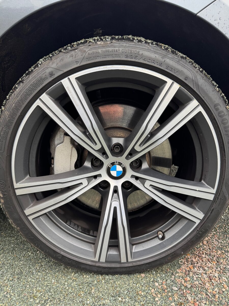 BMW 330d Touring G21 PERFEKTNÍ STAV TAŽNÉ - 14