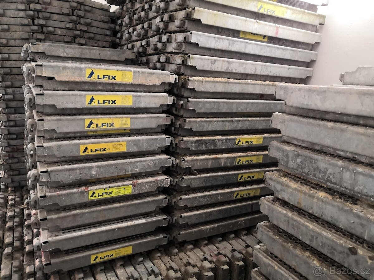 Prodám lešení Layher blitz 73, pole 2,57m (Alfix) - 14