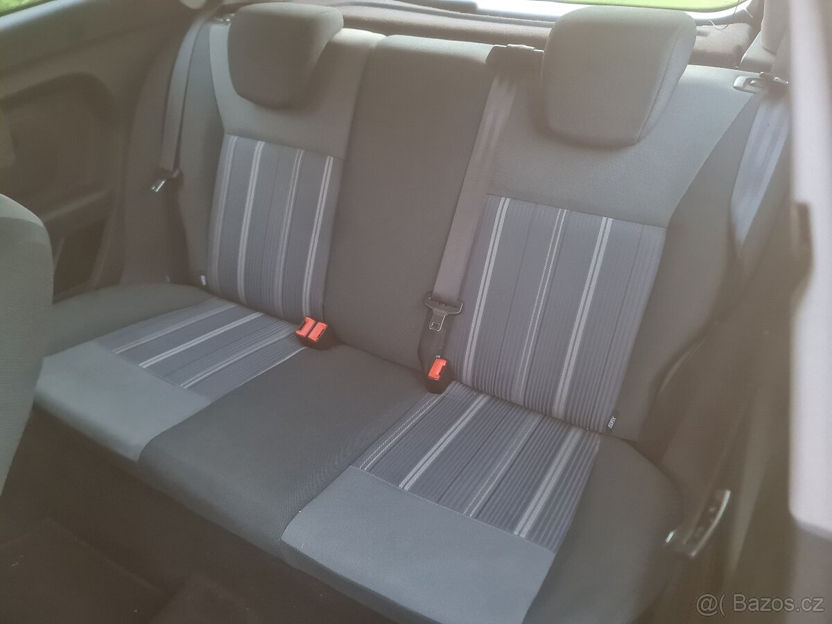 Ford Fiesta 1.25i, 44kW, 3/2009, klima, alu - 14