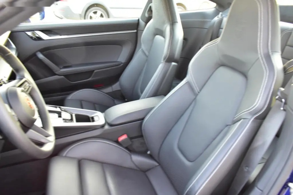 Porsche 911, 4S,Chrono,Bose,Nový model - 14