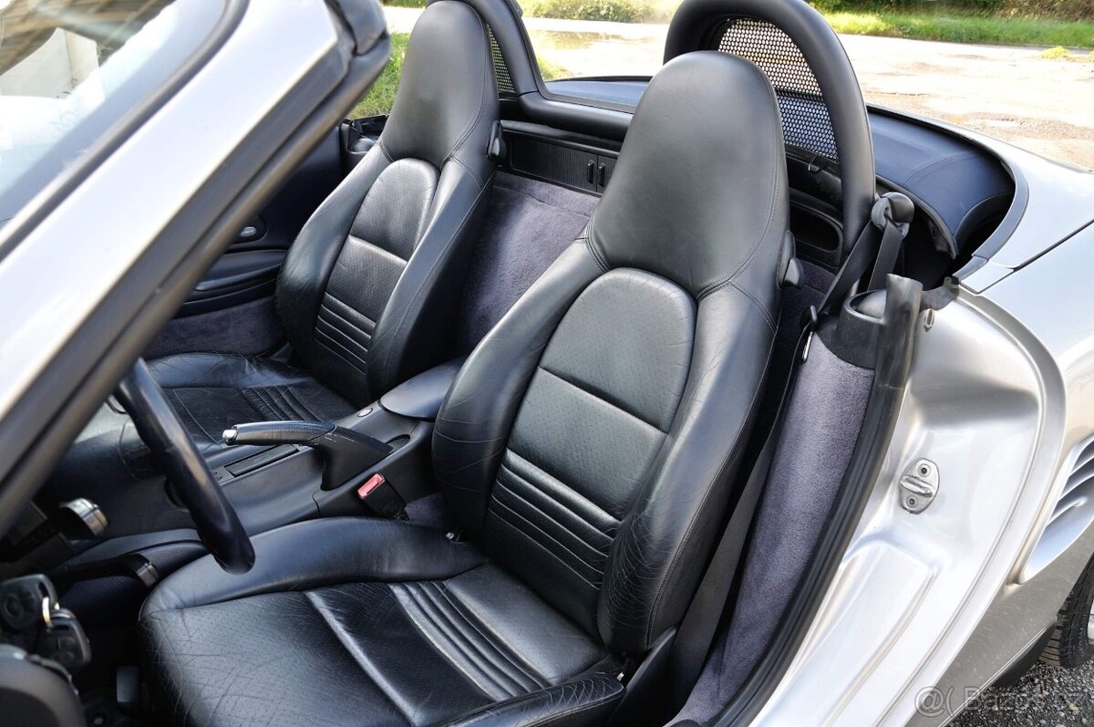 Porsche Boxster 986 2.7 V6 CABRIO MANUÁL - 14