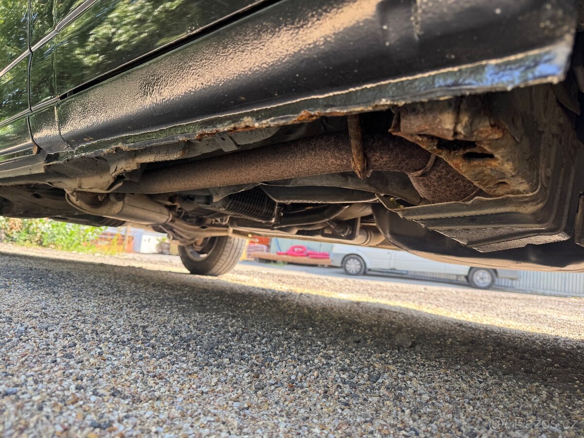 VW Multivan T4 2.5 TDI 111kW (AHY) – Legendární klasika - 14