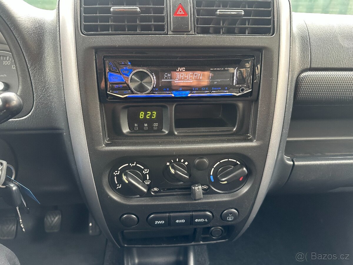 Suzuki Jimny 1.3 63kW 2007 119323km 4x4 TAŽNÉ - 14