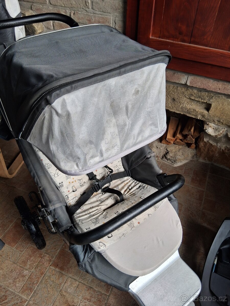Prodám kočárek easy walker sky - 14