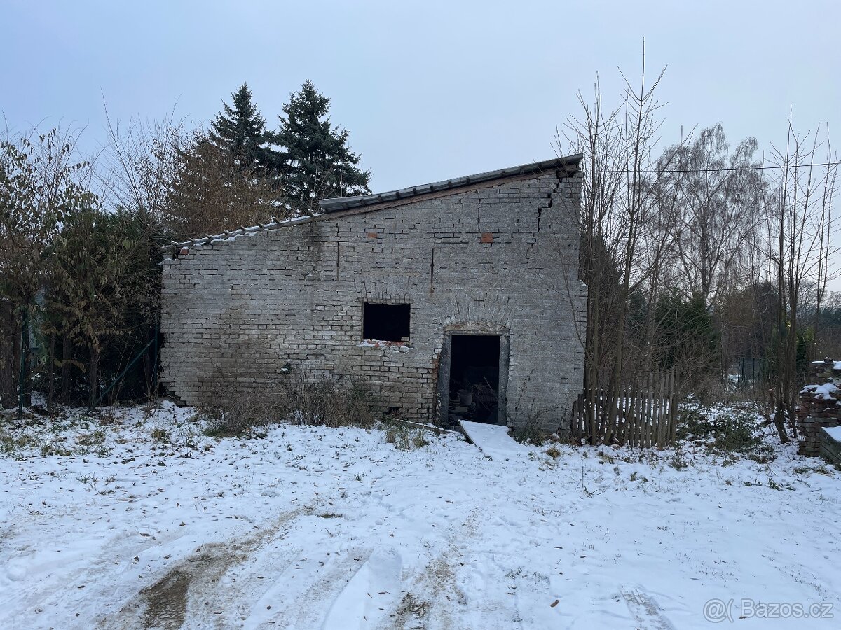 RD Malá Hleďsebe - pozemek 851 m2 - TOP - 14