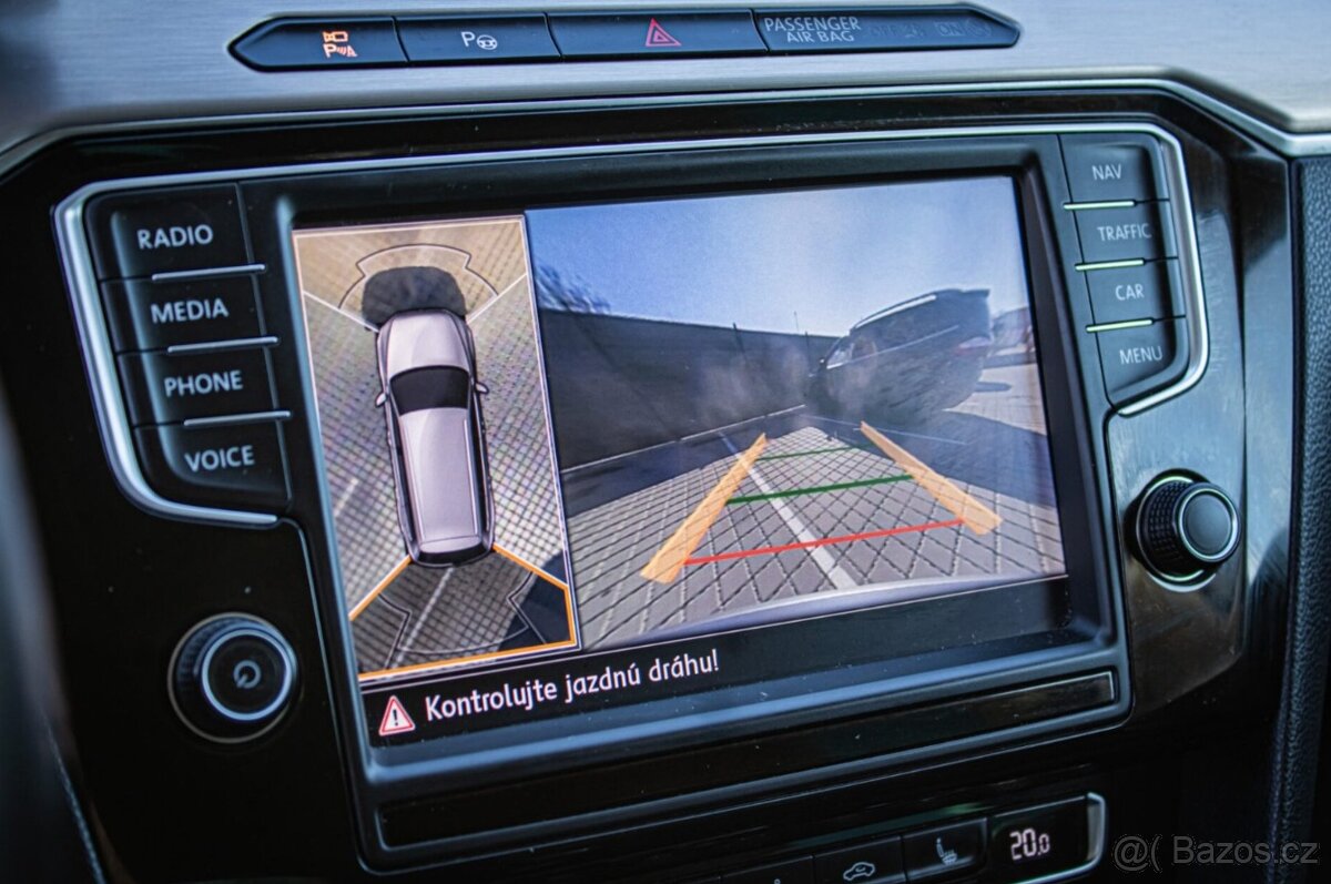 Volkswagen Passat Variant 2.0 BiTDI Highline 4Motion DSG - 14