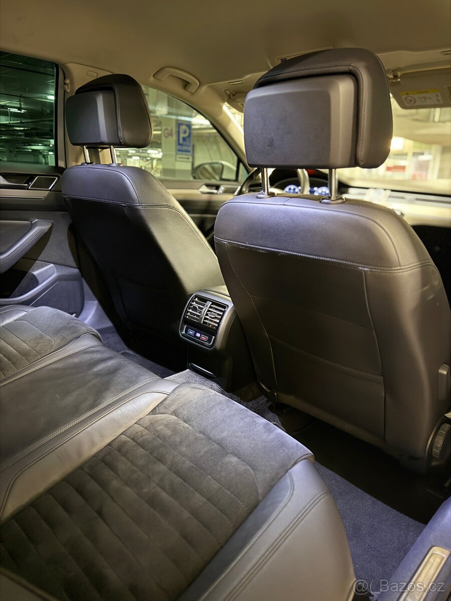 Volkswagen Passat B8 Highline DSG 2.0 tdi krásný stav - 14