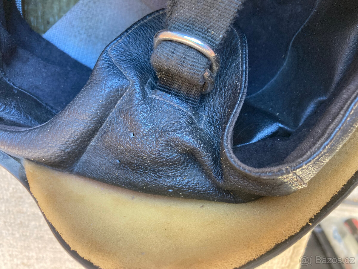 Přilba vojenská na motorku stará za 700 kč - 14