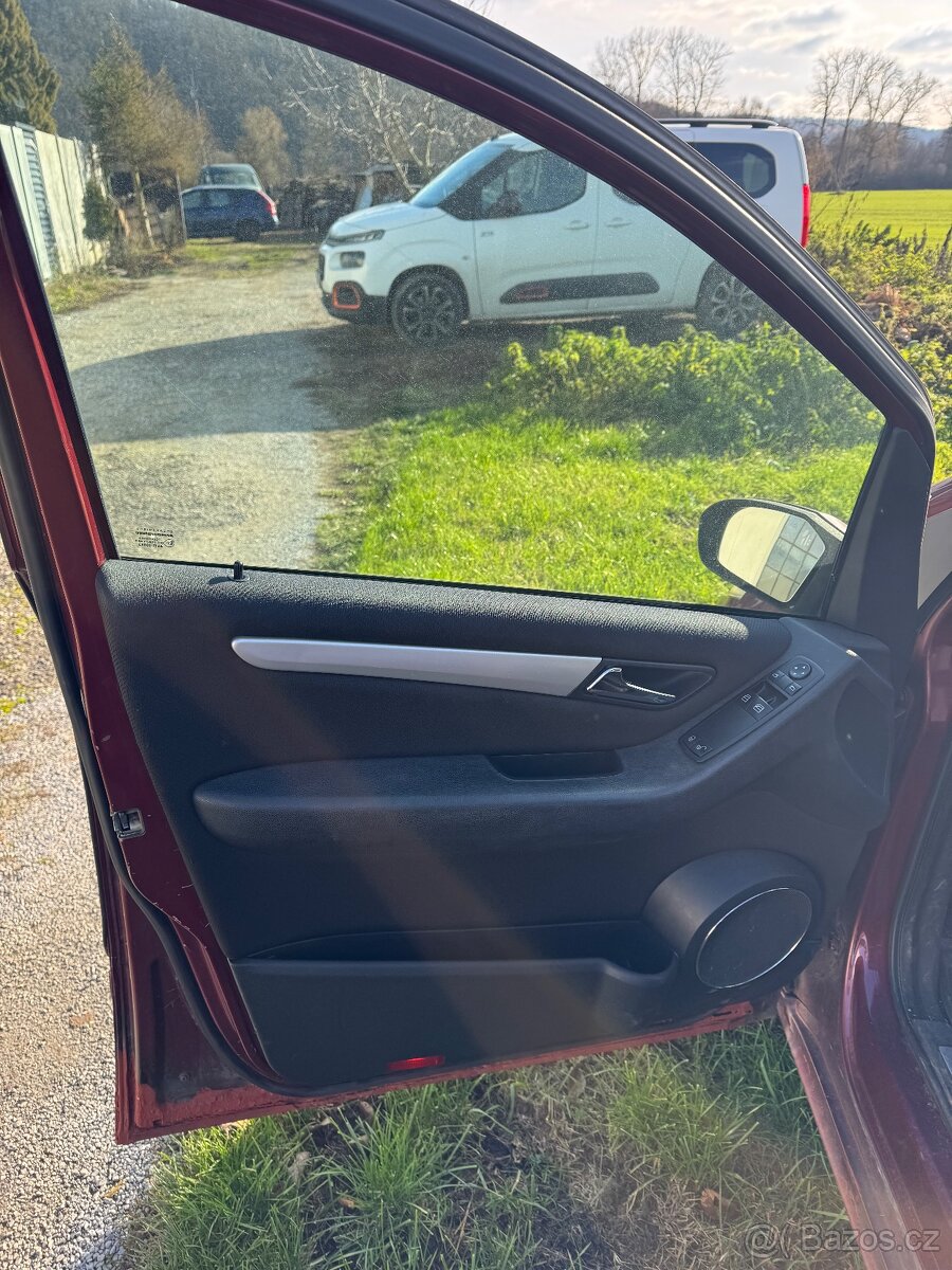 Mercedes-Benz A160 - 14