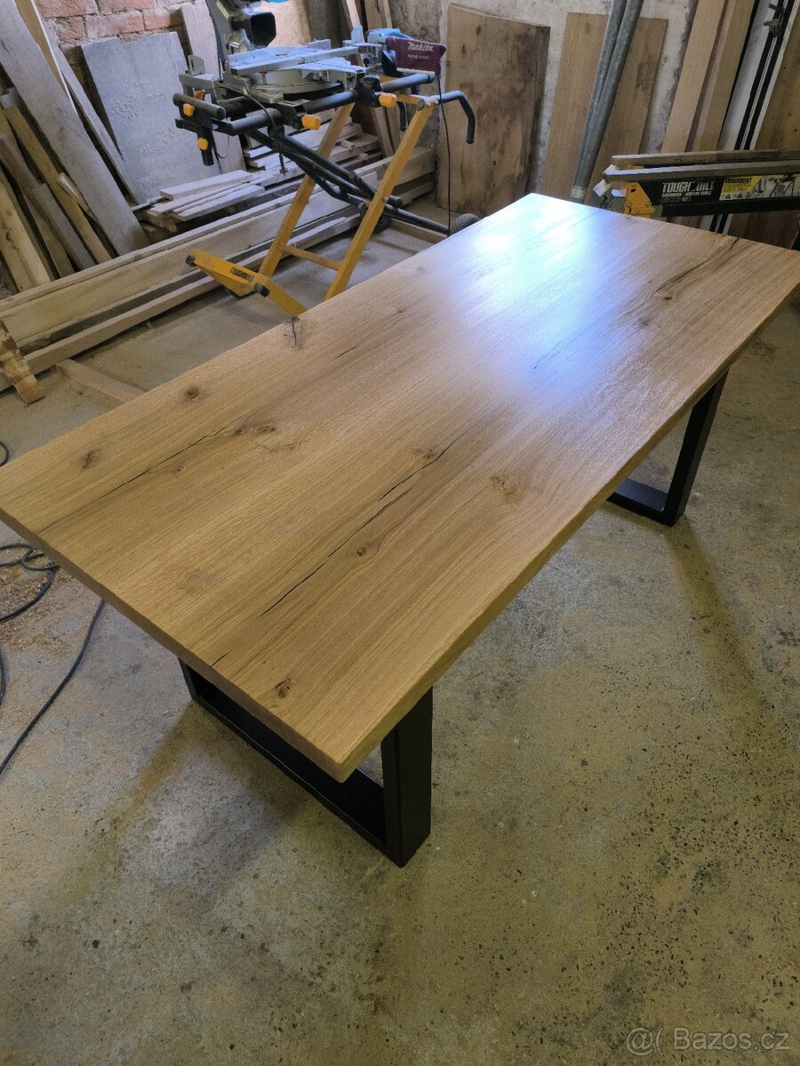 Jídelní stůl - 14