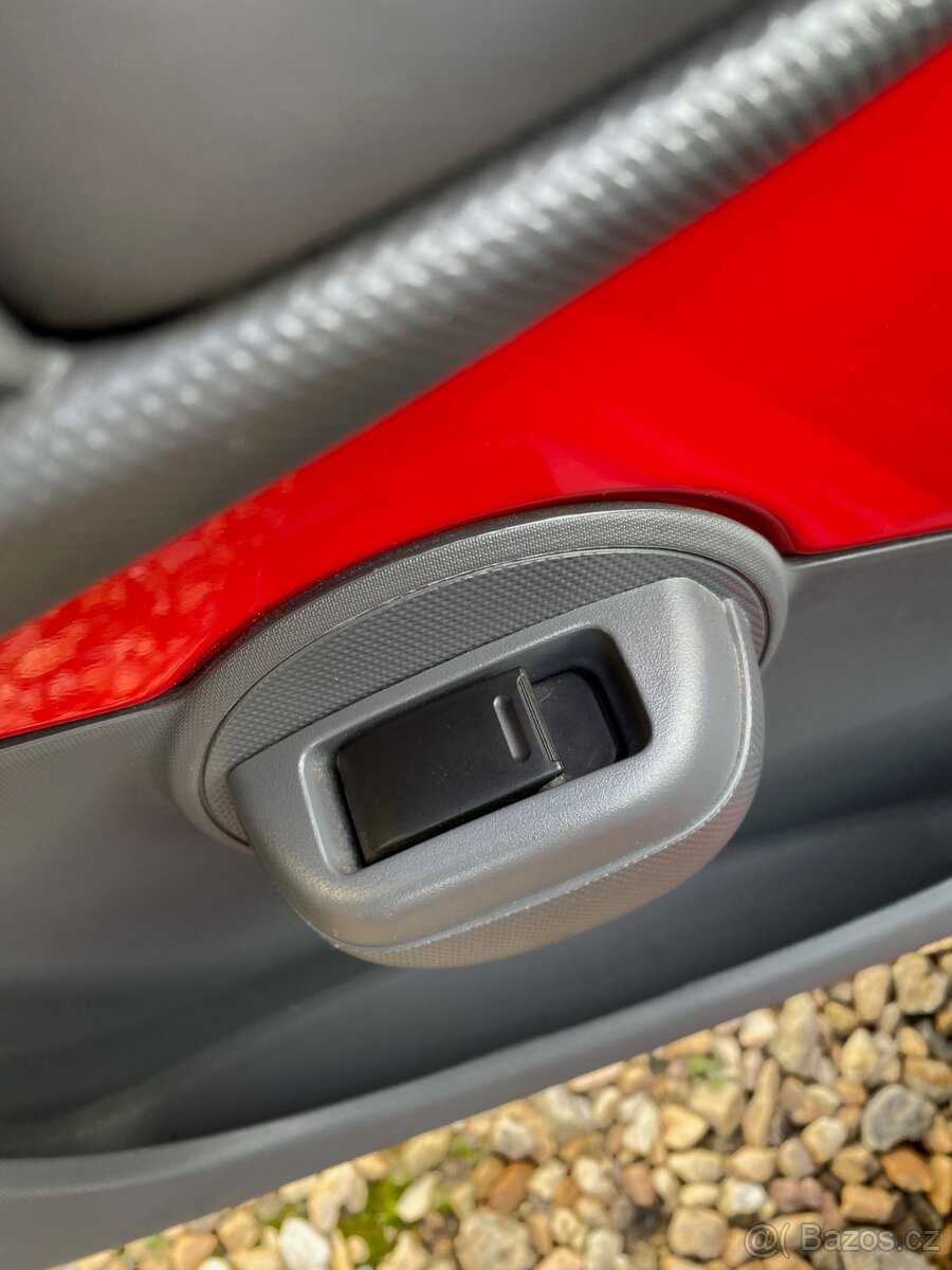 CITROEN C1 1.0i KLIMA 1.MAJITEL PO SERVISE - 14