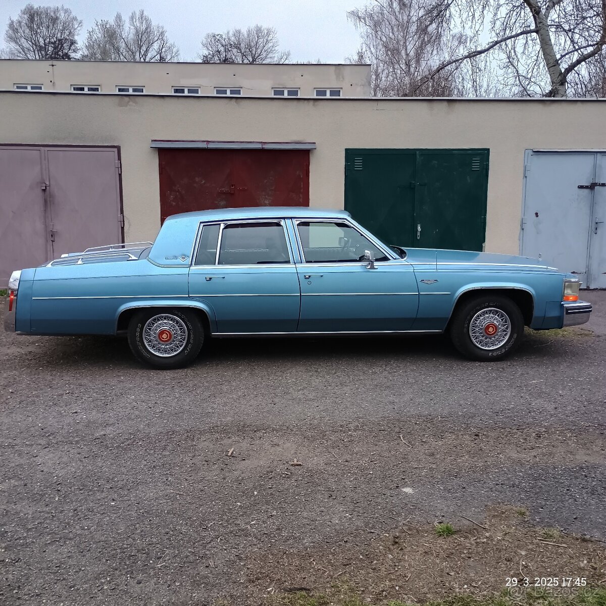 Cadillac sedan deville - 14