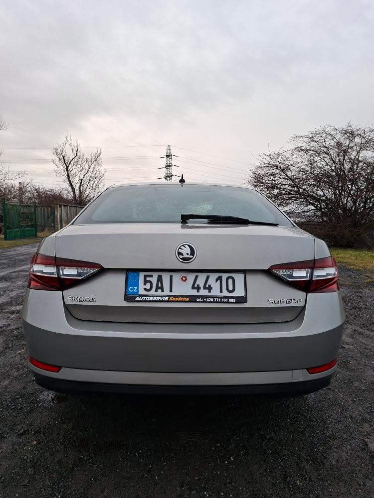 Škoda Superb 3 2.0 TDI - 14