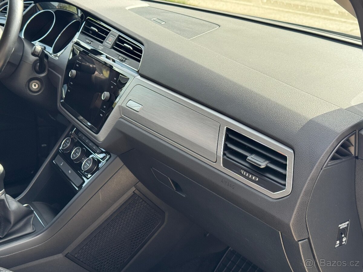 Volkswagen Touran 2.0tdi,rok výroby 2021, SVK Pôvod - 14