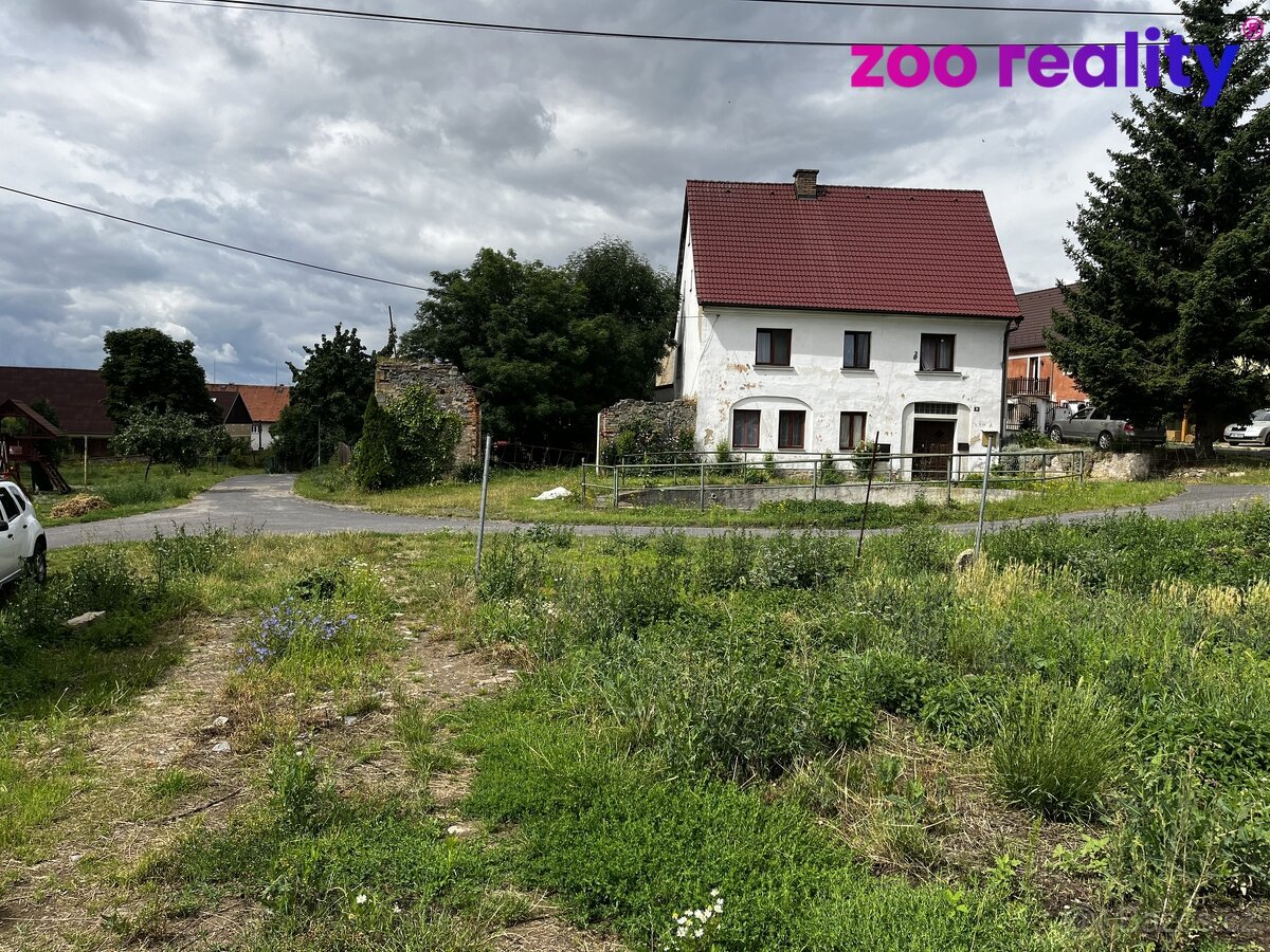 Prodej rozlehlého souboru pozemků 10 640 m² – Dolní Chobolic - 14