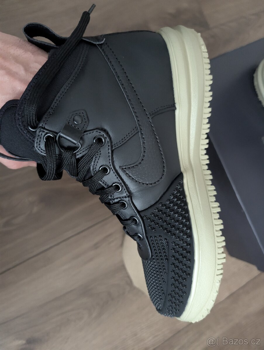 Nike Lunar Force 1 Duckboot velikost EUR 44 - 14