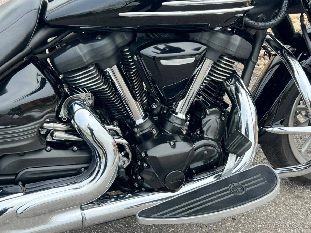 Yamaha XV 1900 A Midnight Star - 14