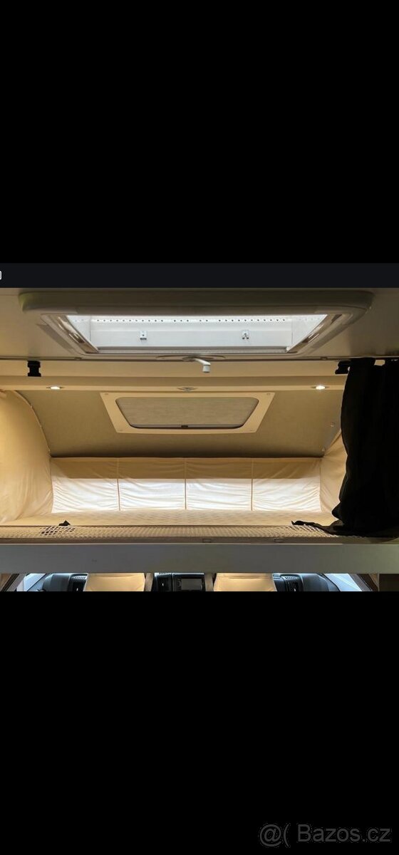 Prodám Integrovany autokaravan Adria super sonic I 701SL - 14