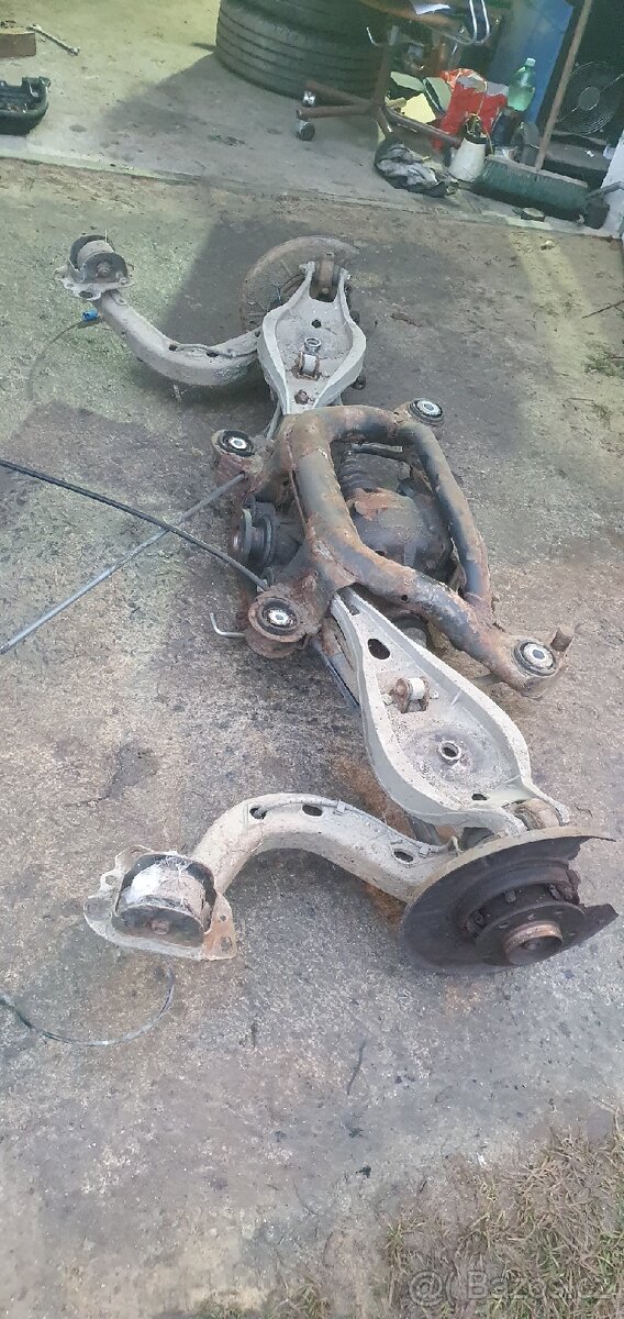 Veškeré DÍLY BMW e46 - 14