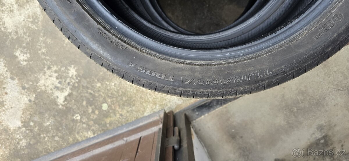Pneumatiky Bridgestone(letní)R18 215/45 89W - 14