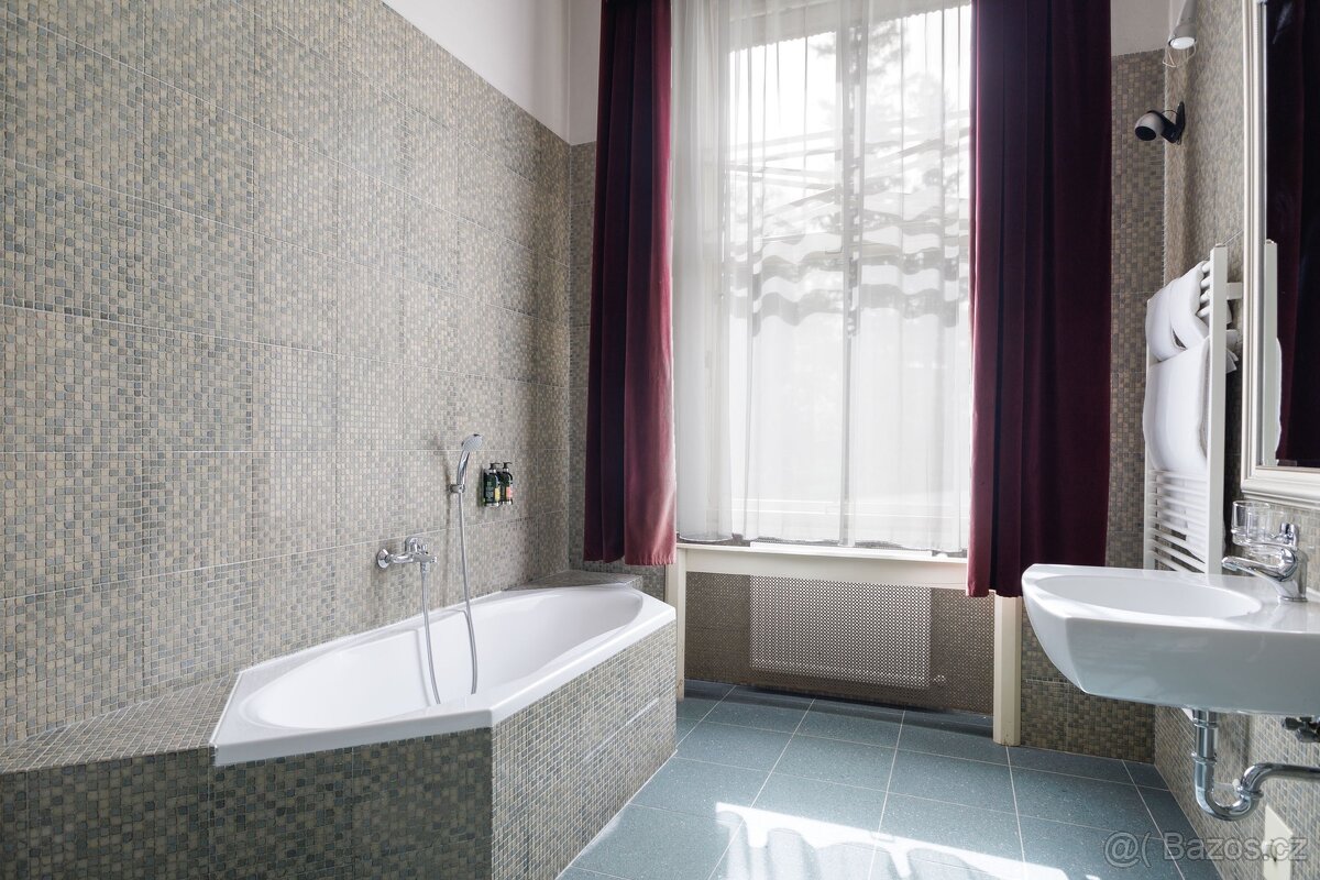 Prodej ubytování, 3 000 m² - Ratboř, ev.č. 00023 - 14