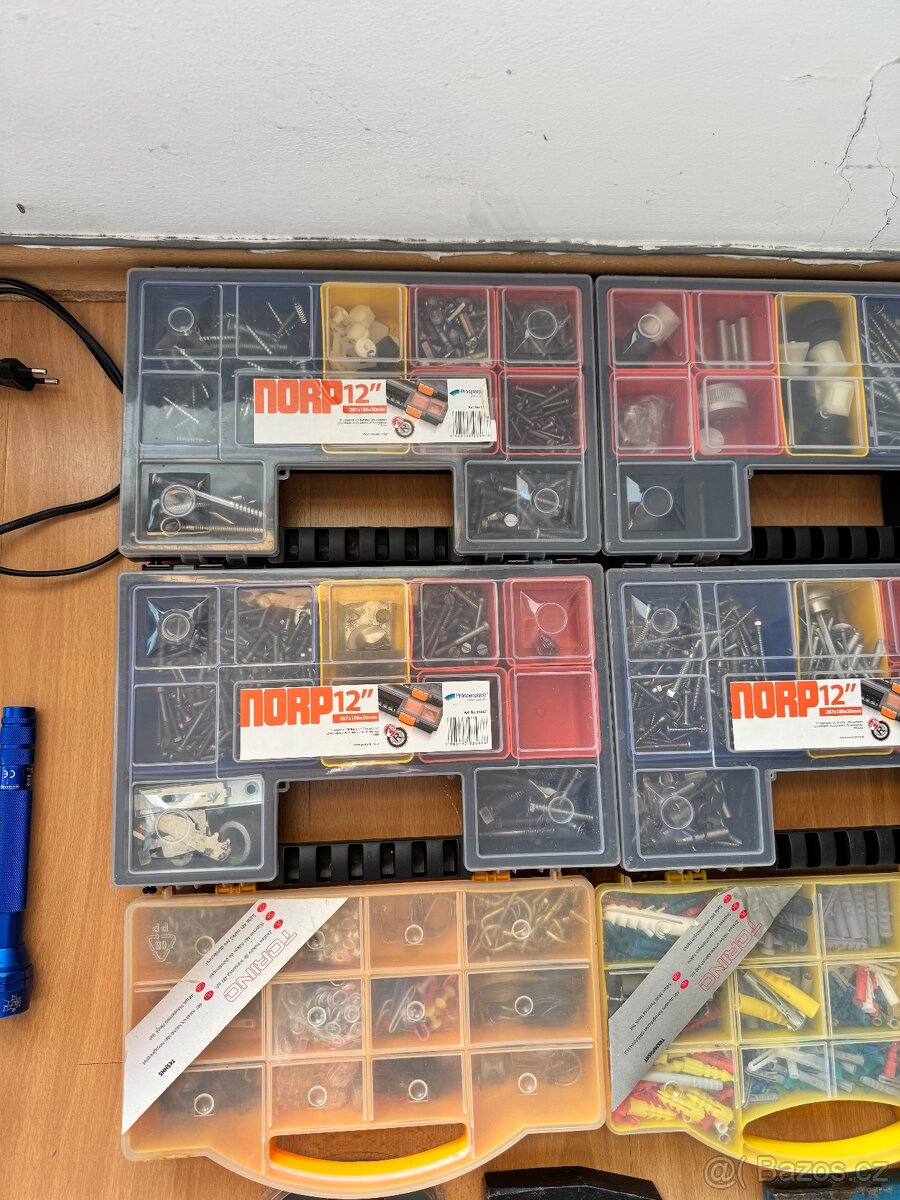 Nářadí a potřeby do domácnosti - 14