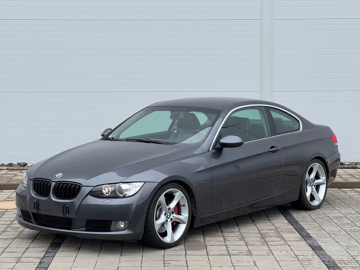 BMW E92 335i Manuál - 14