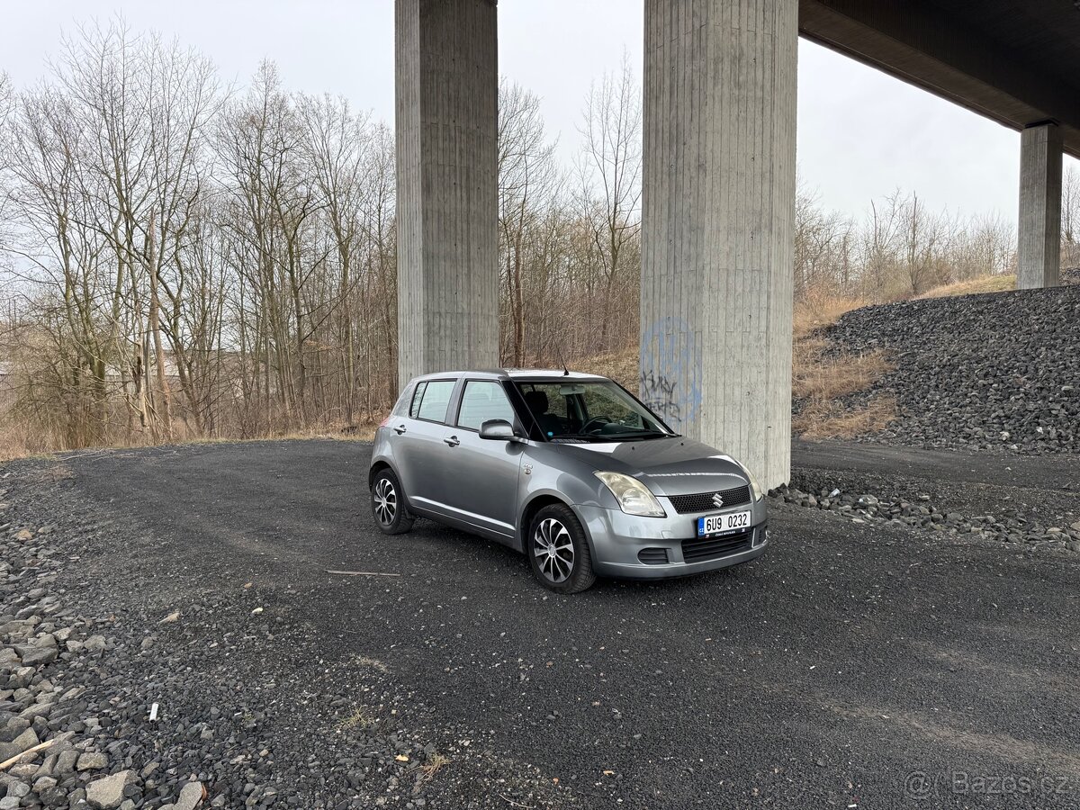 Suzuki Swift 1.3 DDIS - 14