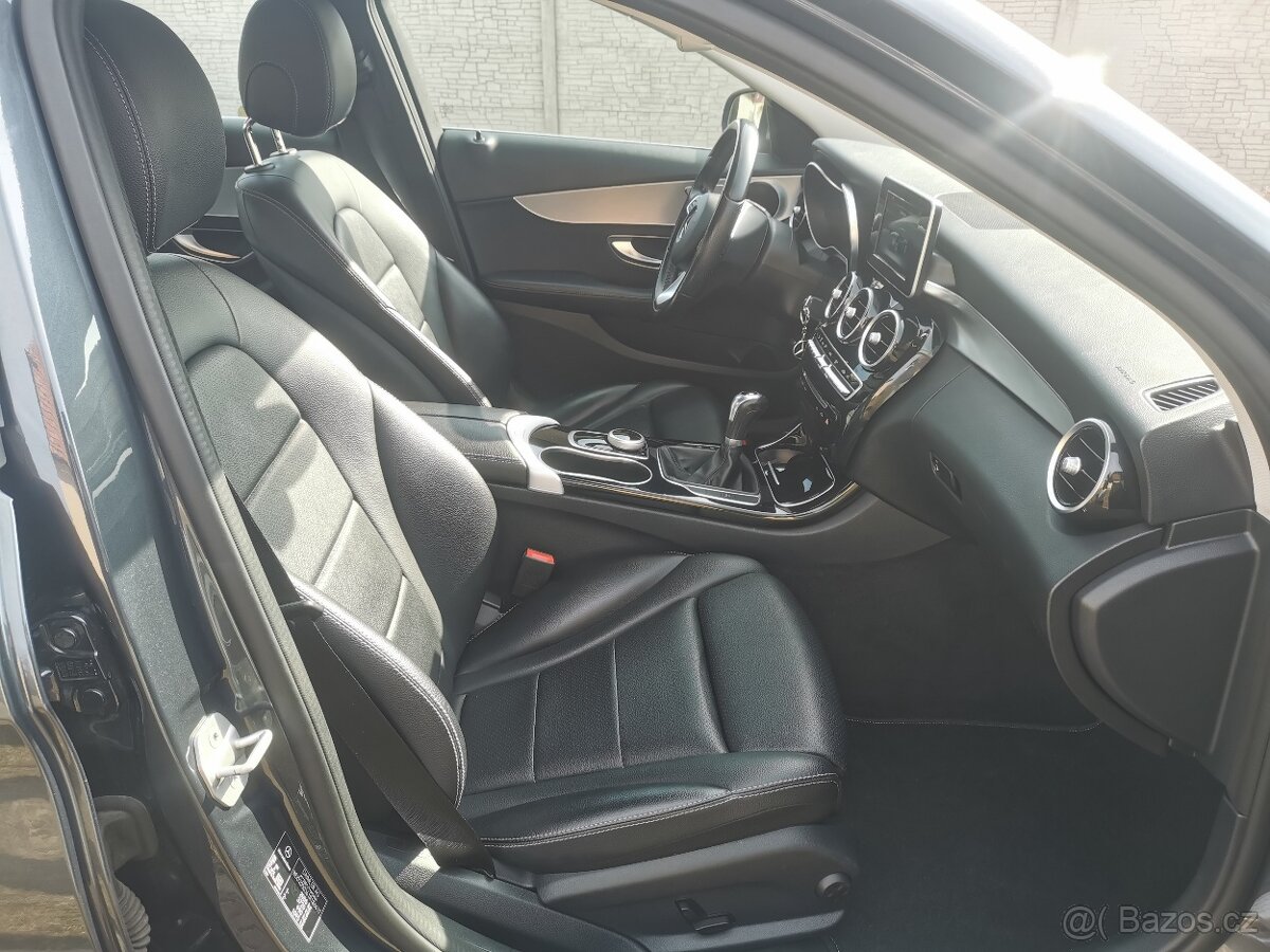 Mercedes Benz třídy C w205 - 14
