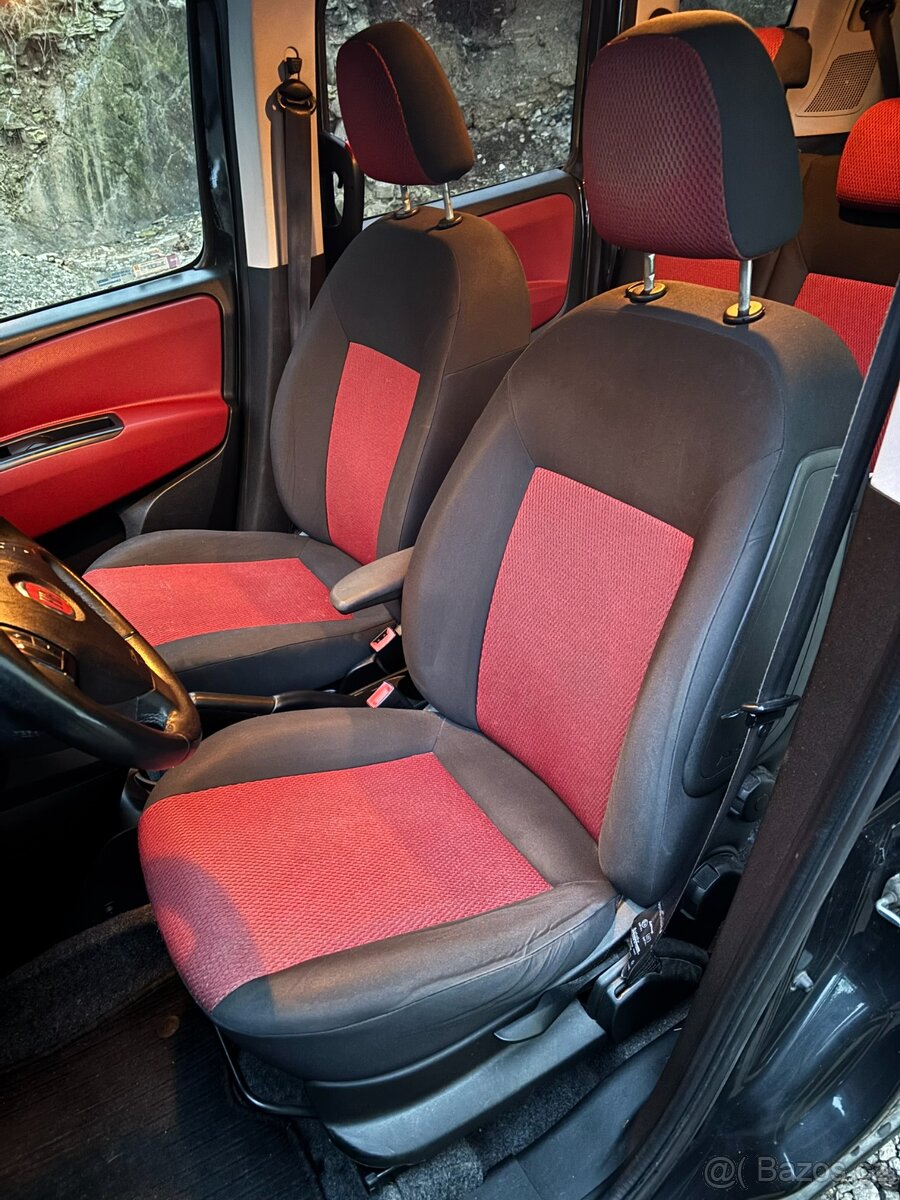 FIAT DOBLO PANORAMA 1,6 JTD, 7 MÍST - 14