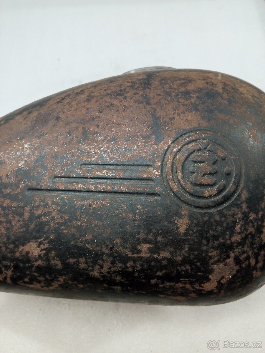 ČZ 125C 150C NÁDRŽ ORIGINÁL - 14