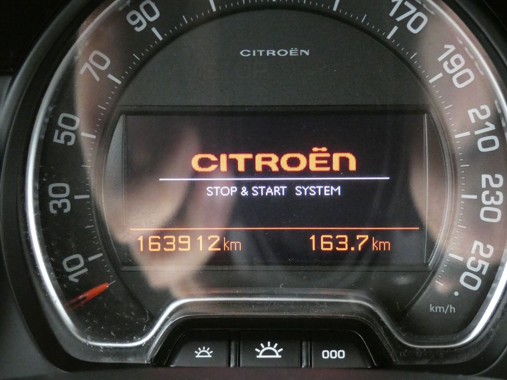 Citroën C5 2.0 HDI, TOTÁLNÍ VÝPRODEJ - 14