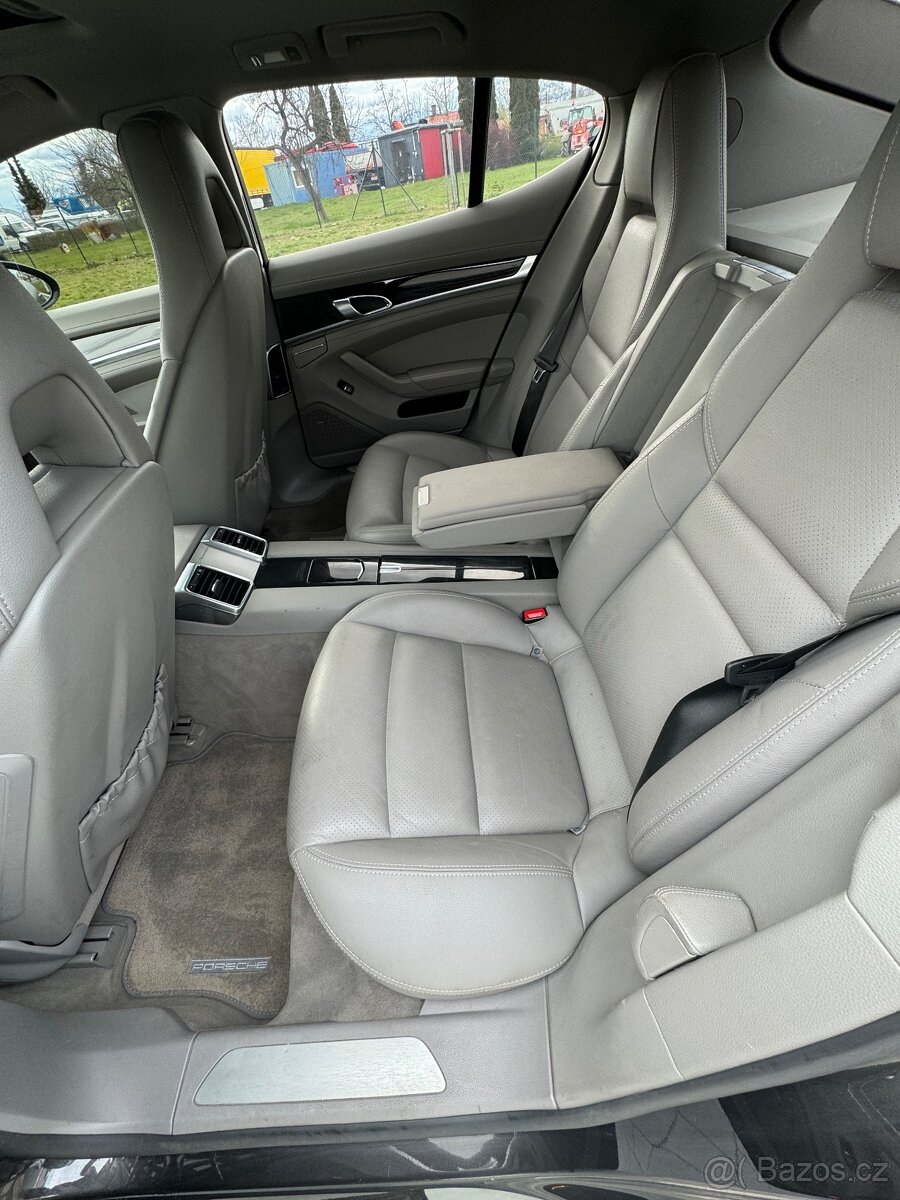 Porsche Panamera 3.6 benzin PDK - 14