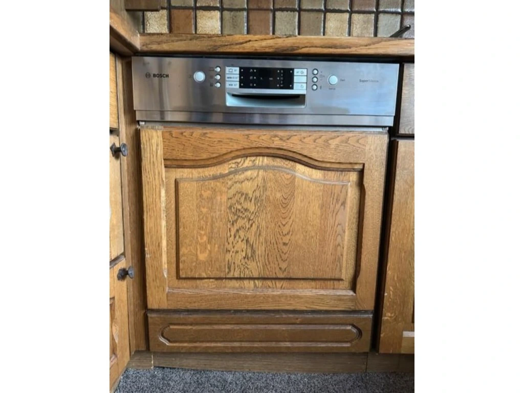 Dubová rustikální kuchyňská linka včetně spotřebičů,5045 - 14