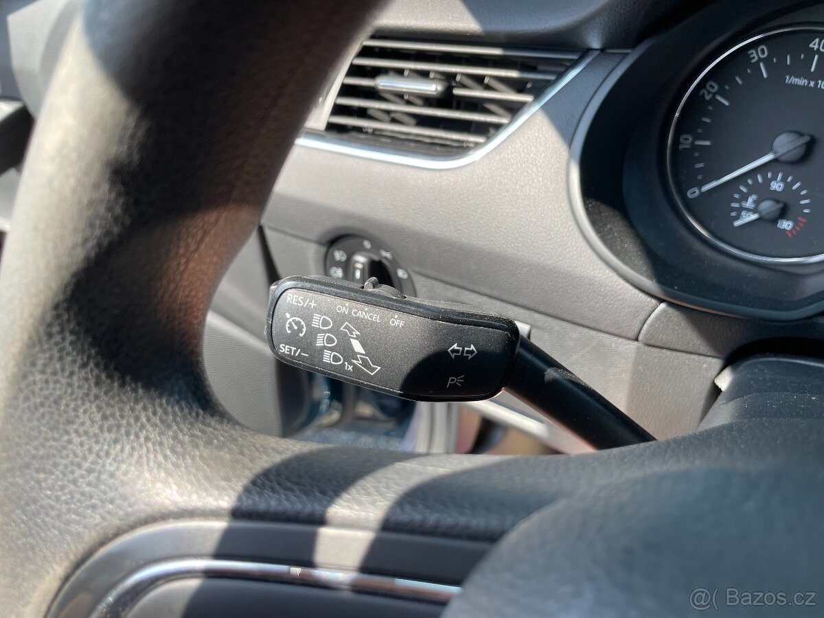 Škoda Octavia 1,2 TSi 77kW Senzory, Tempomat - 14